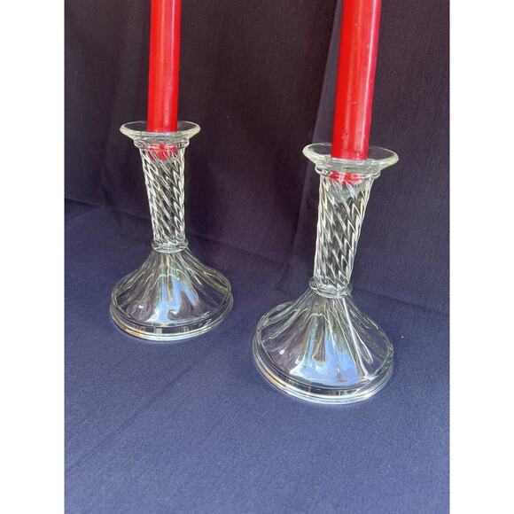 Pair Glass Candlesticks Candle Holders Swirl design - Picture 7 of 7